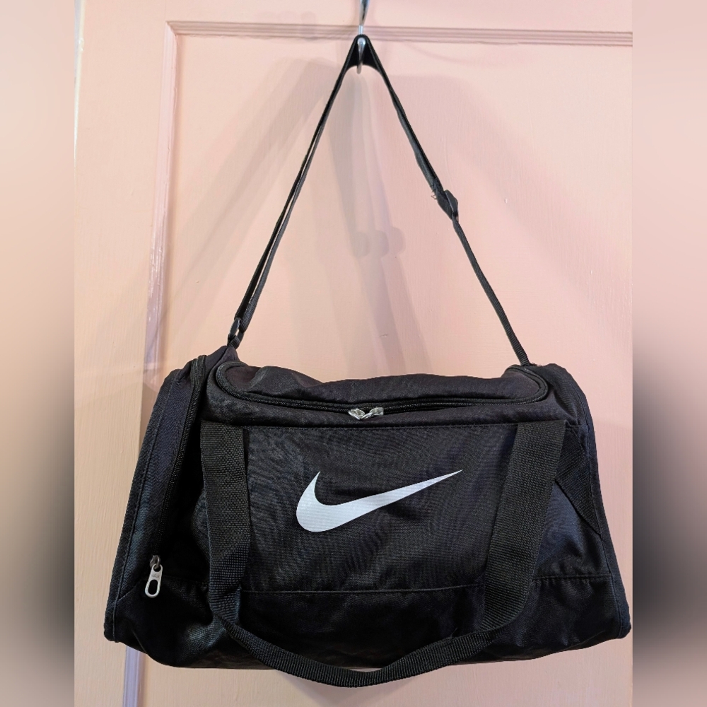Nike Black Sports Duffel Bag